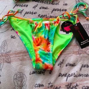 Two piece tie-dye bikini set